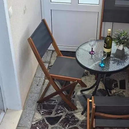 شقة Lux Adriatica تروغير