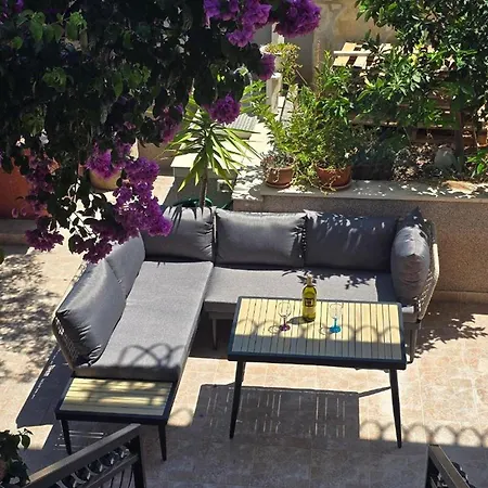 شقة Lux Adriatica تروغير